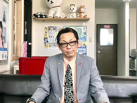 株式会社 田中ガラス 代表取締役社長 田中 浩幸